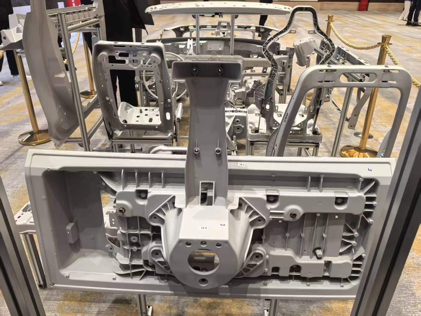 壓鑄脫模劑100問（49）為什么鎂合金壓鑄需嚴(yán)格管控鎂液溫度和成分？對于脫模劑的要求是什么？